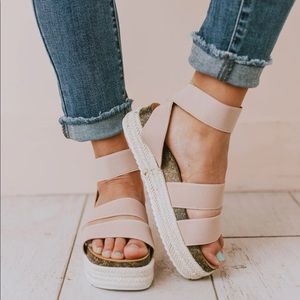 NWT Nude Platform Sandals